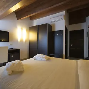3* Hotel Iride &